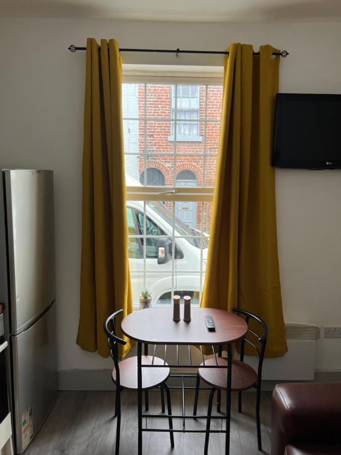 Апартаменты Ground Floor Two Bed Cairo Street Уоррингтон Экстерьер фото
