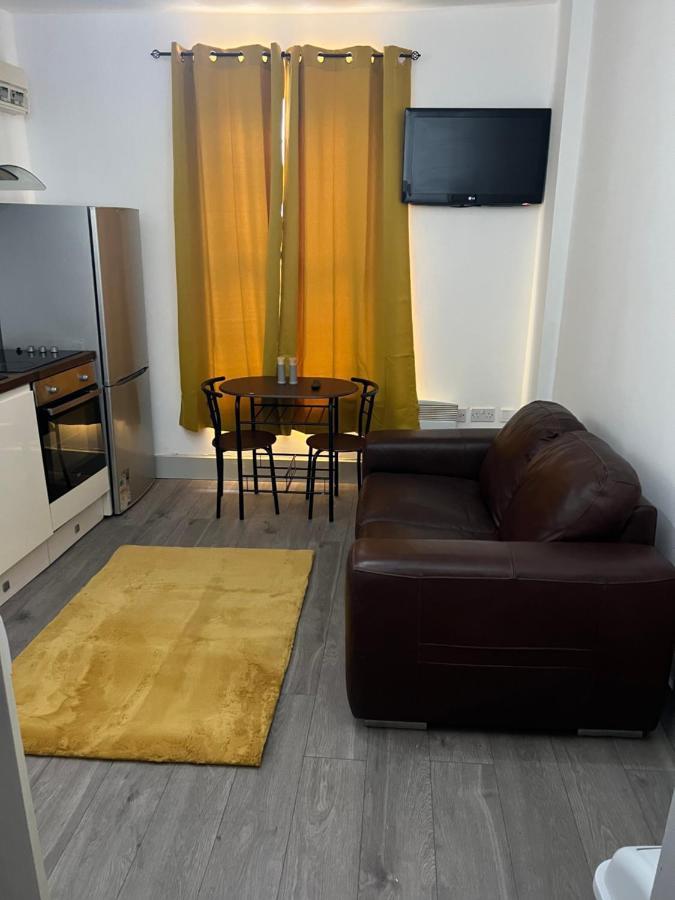 Апартаменты Ground Floor Two Bed Cairo Street Уоррингтон Экстерьер фото